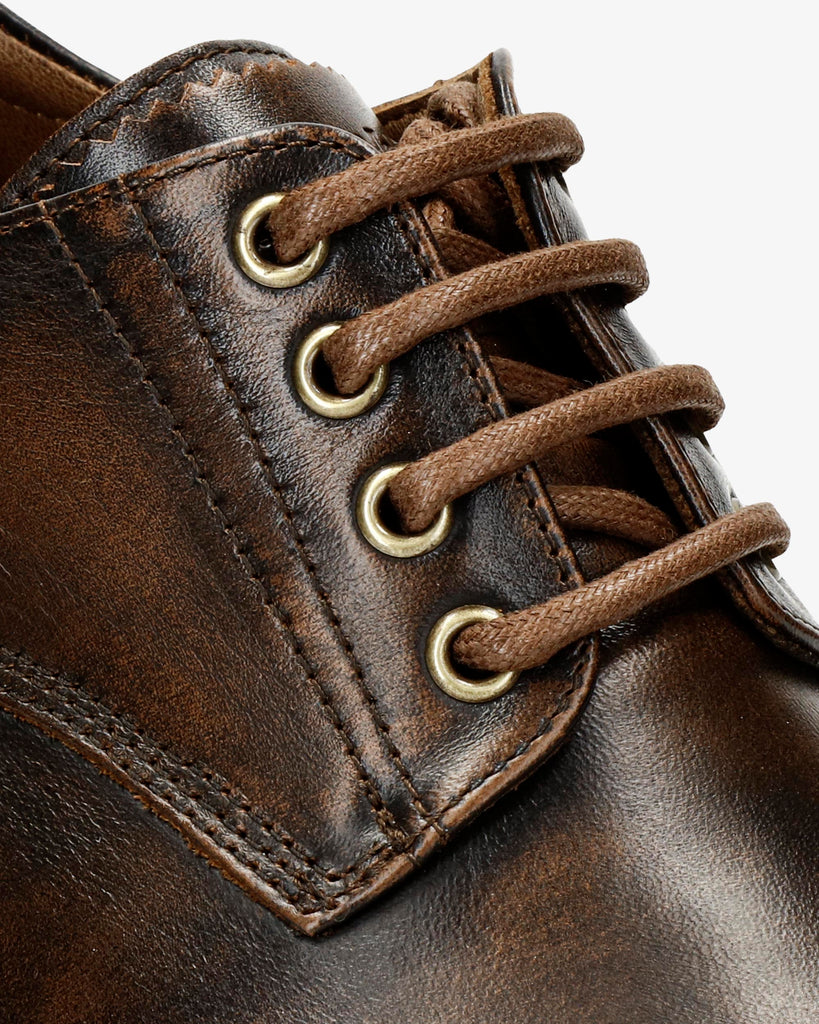 Elio zapatos de piel con forro interior de piel. cuero