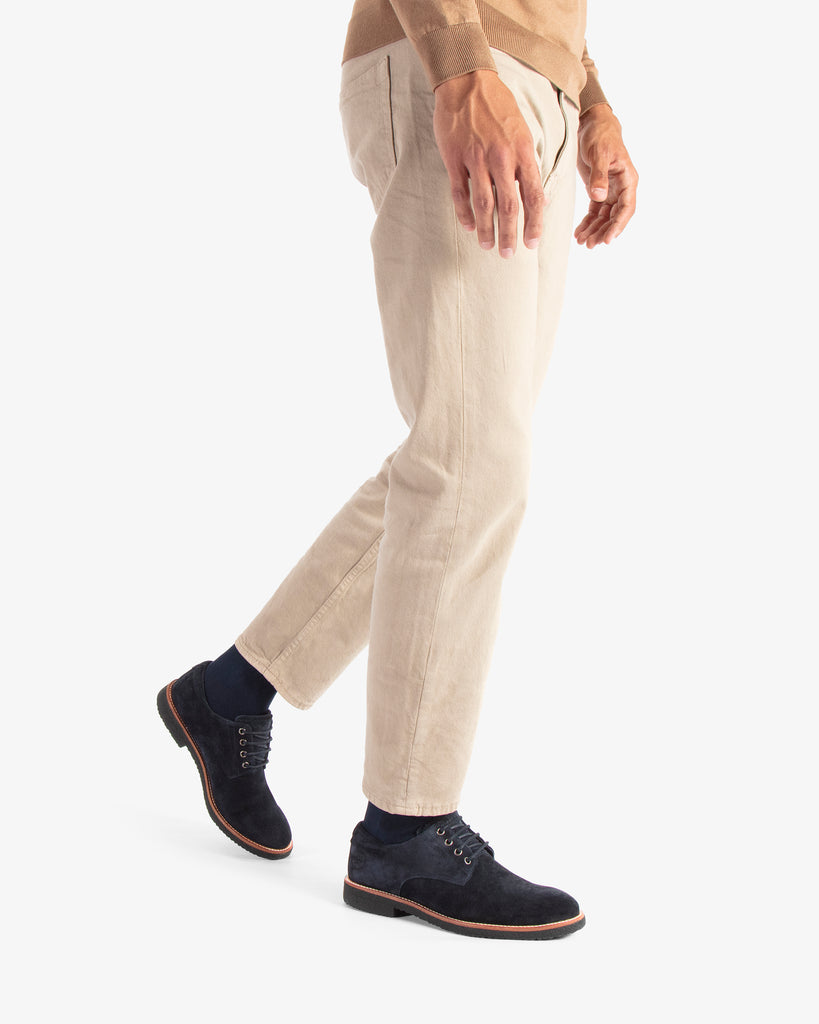 Gante zapatos de piel con forro interior de piel. marino