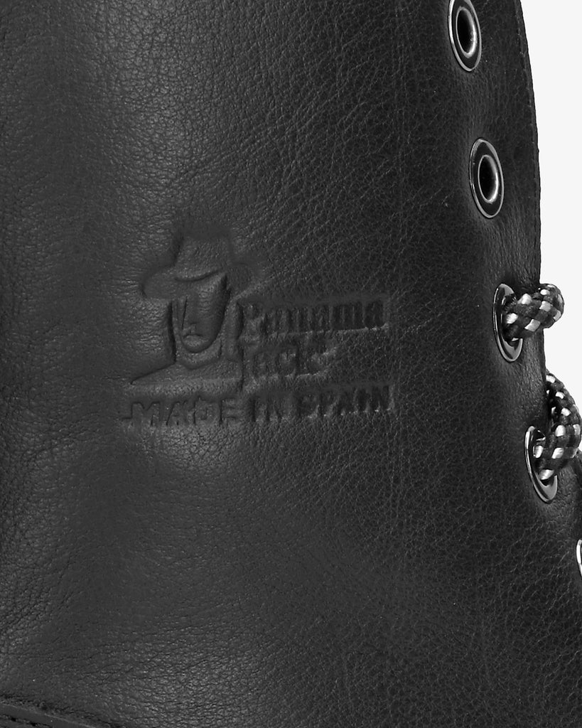 Porty botas de piel con forro interior de pelo. negro