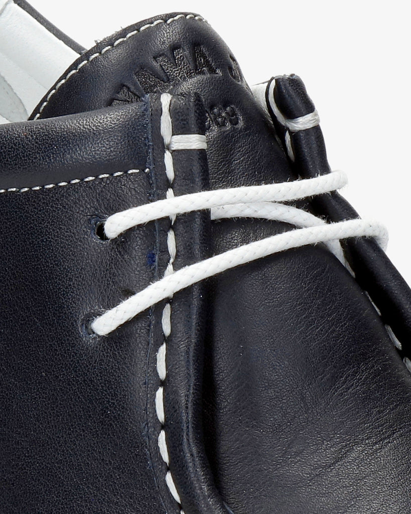 Yera zapatos de piel con forro interior de piel. marino